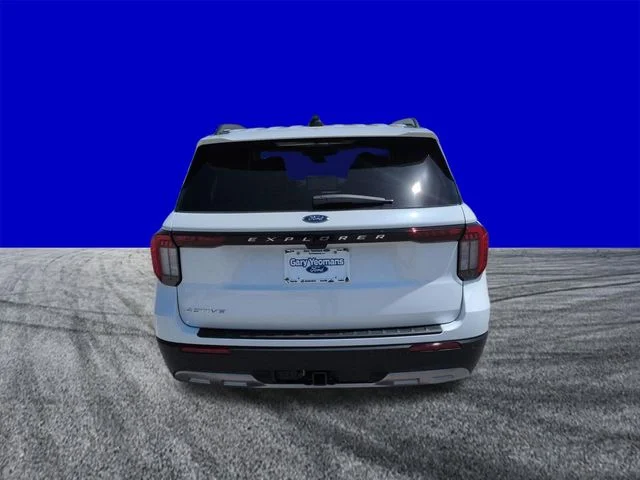 New 2026 Star White Metallic Tri-Coat Ford Active image 5