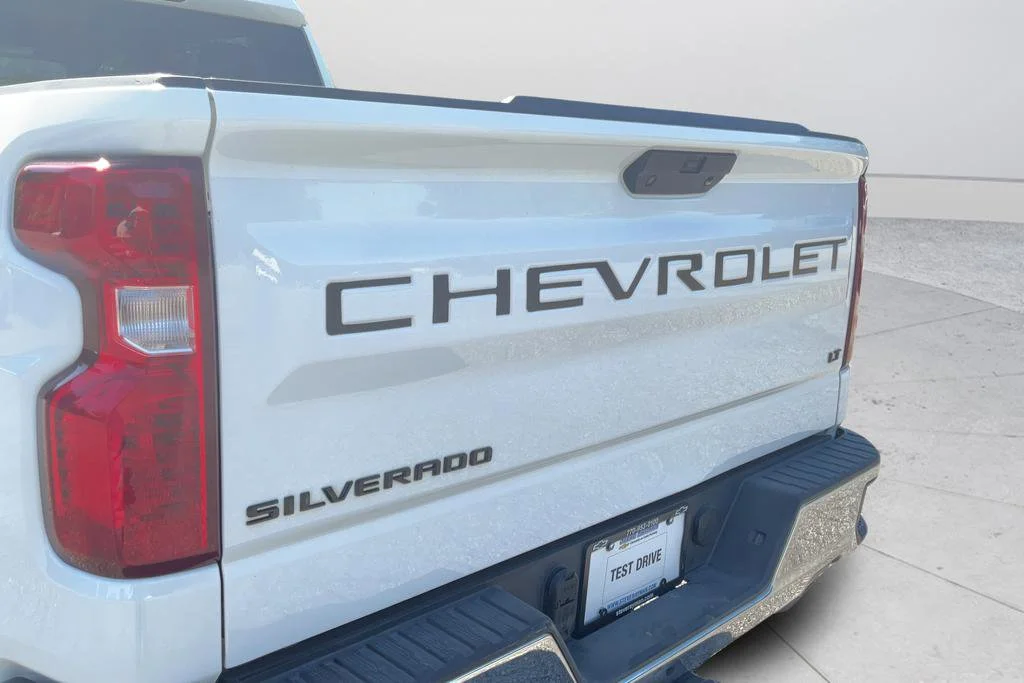 2021 Chevrolet Silverado 1500 LT - Photo 19