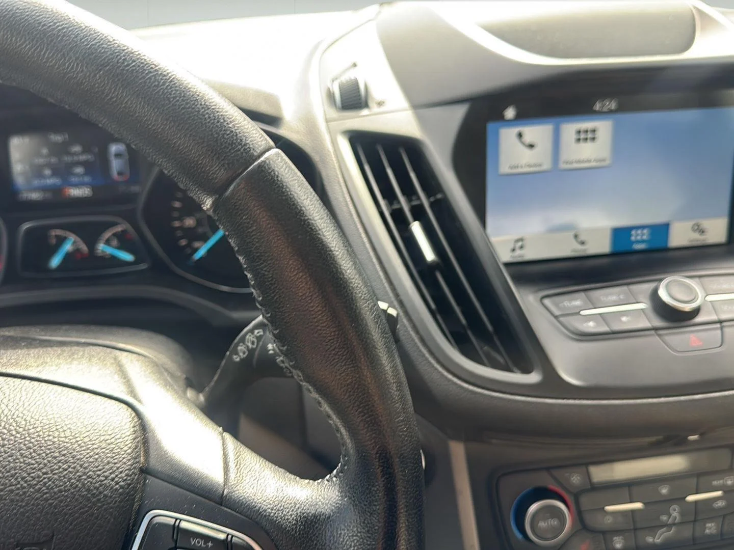 Used 2019 Ruby Red Metallic Tinted Clearcoat Ford SEL image 10