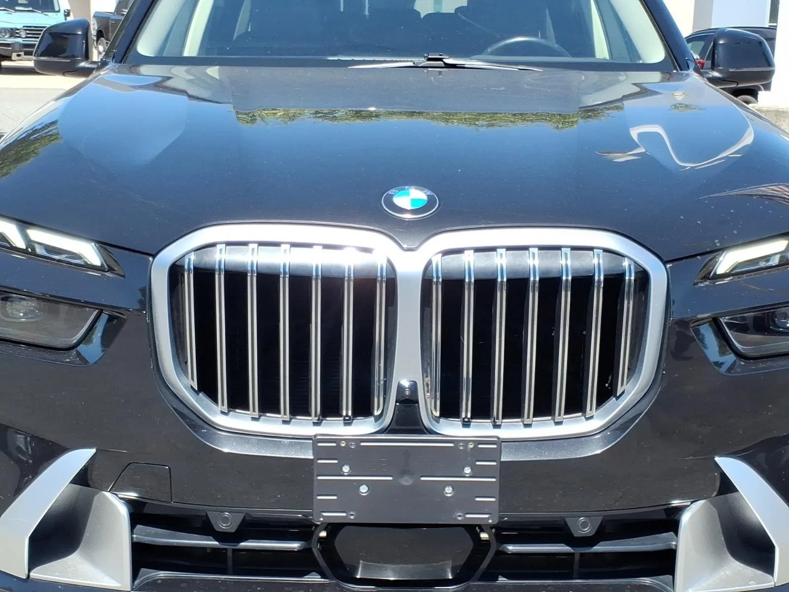 Used 2023 Black Sapphire Metallic BMW xDrive40i image 13