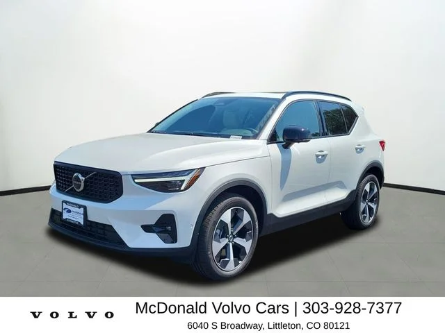 2026 Volvo XC40 B5 Plus