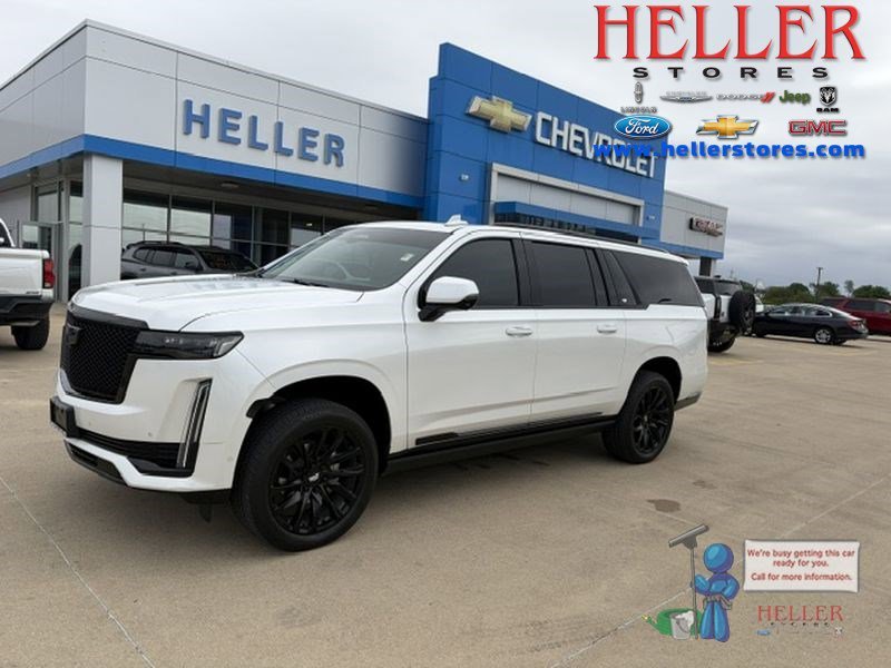 2024 Cadillac Escalade ESV 4WD Sport Platinum's photo