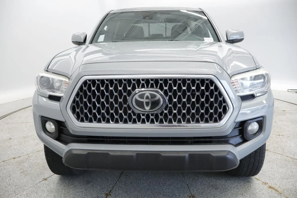 Certified Used 2018 Gray Toyota TRD Off-Road image 11