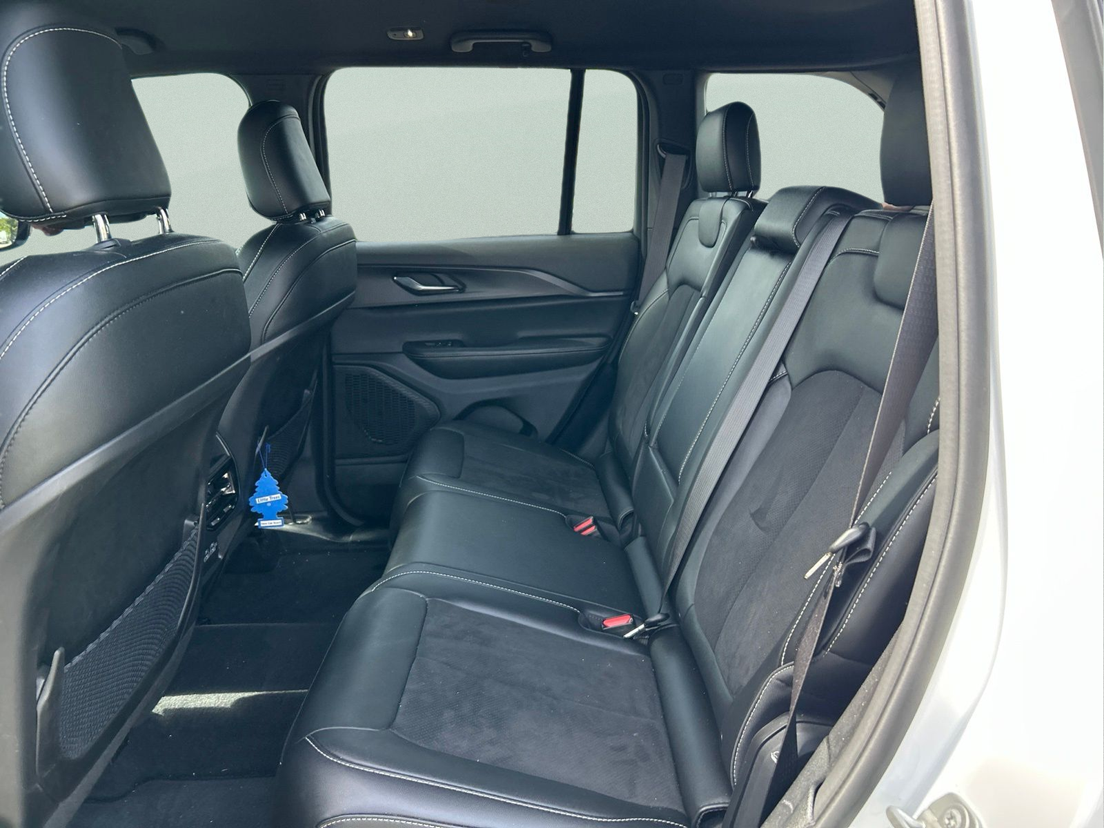 Certified Used 2024 White Jeep Altitude image 10