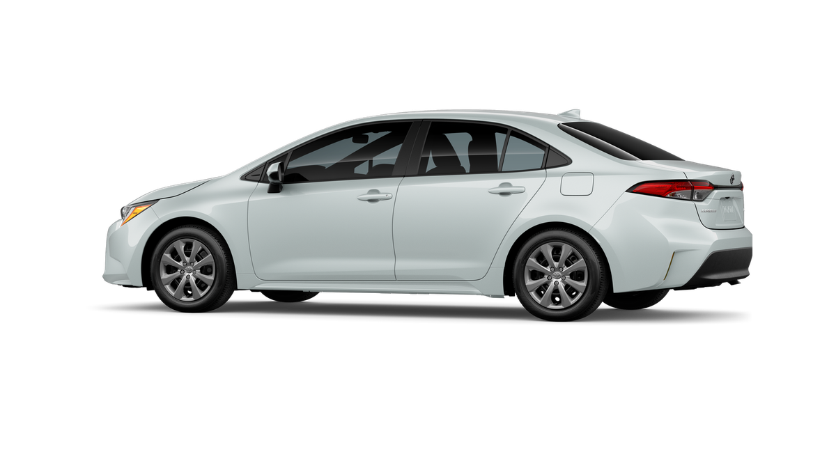 New 2026 Wind Chill Pearl Toyota LE image 5