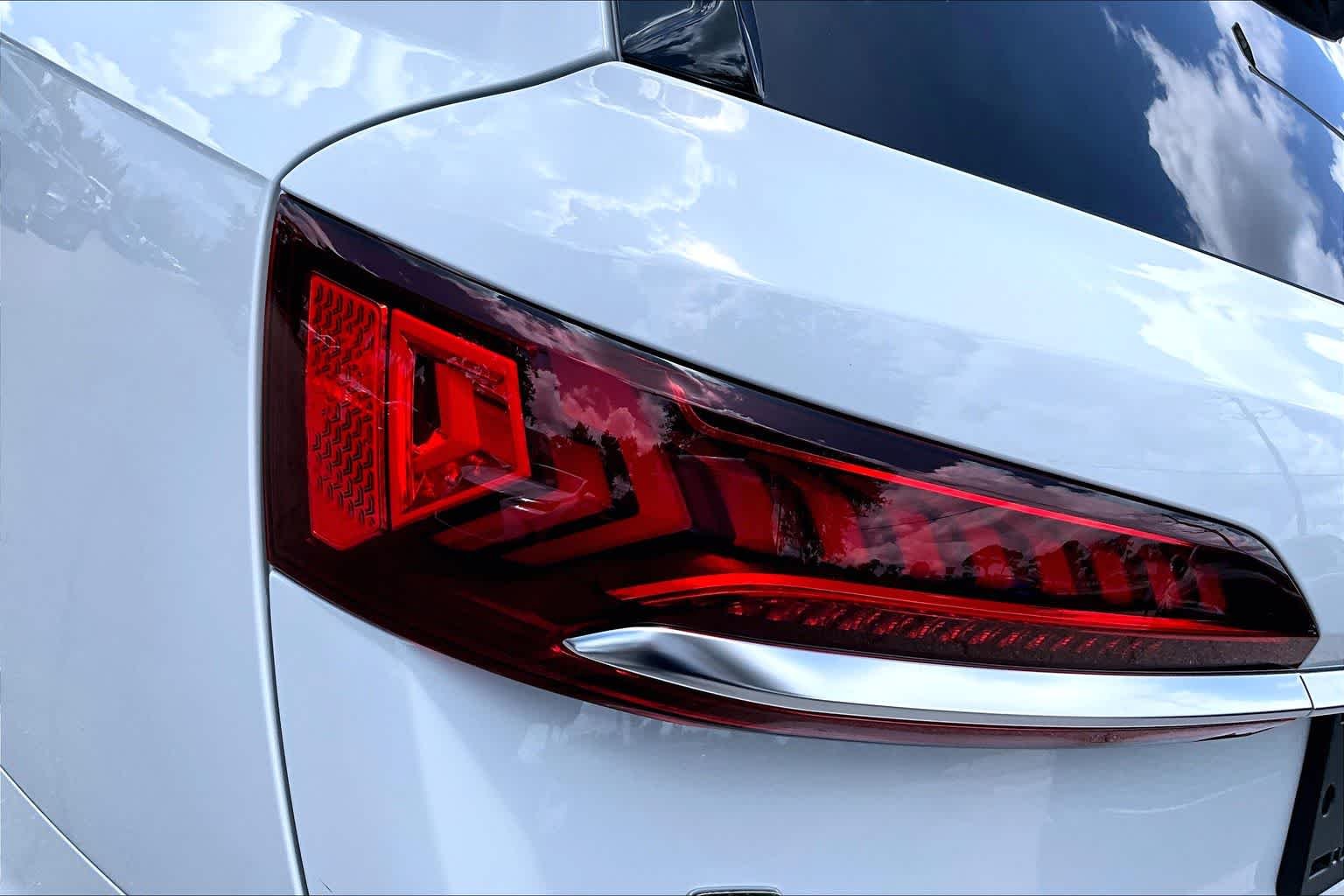 Used 2022 Carrara White Audi Premium Plus image 29