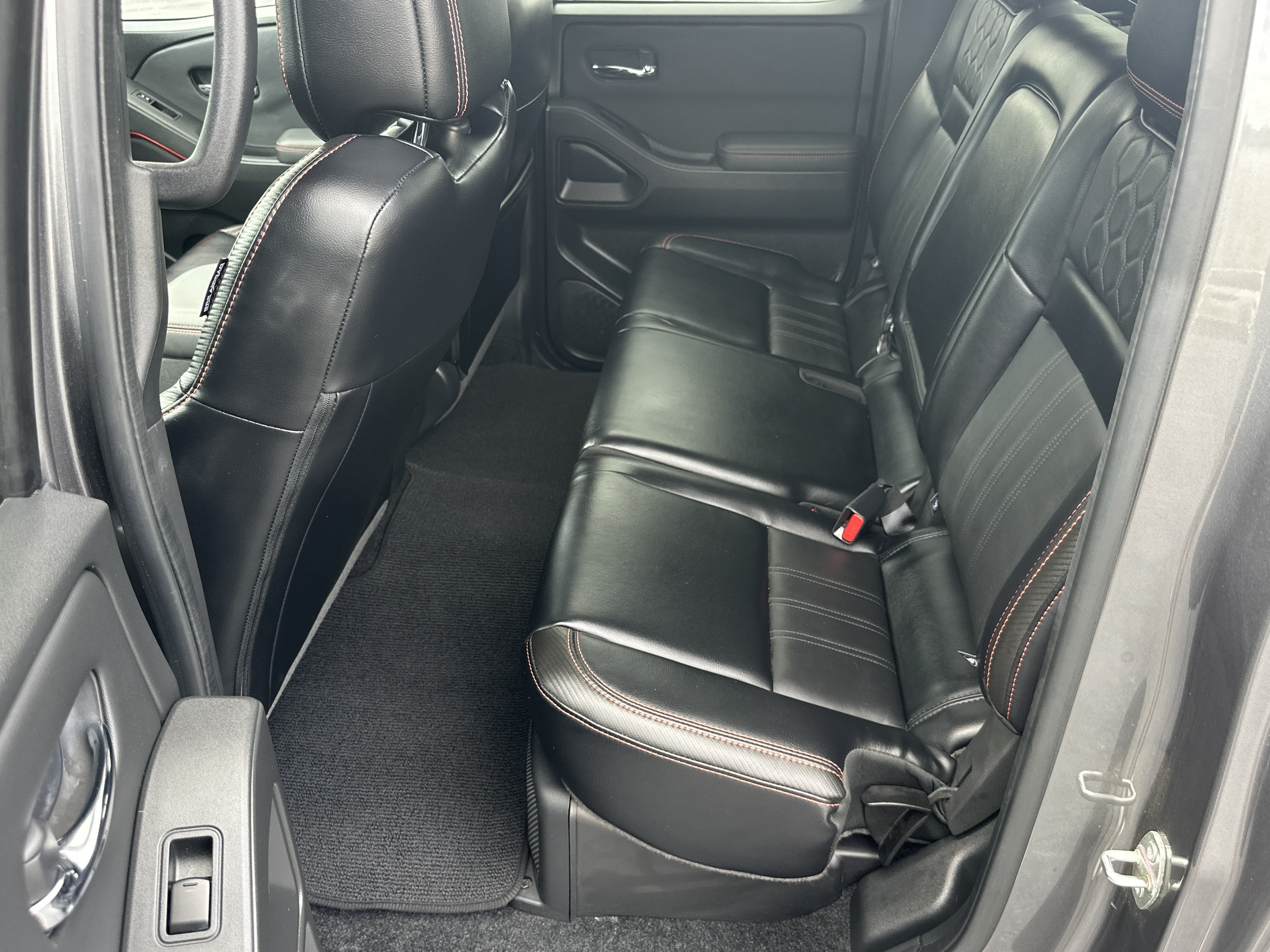 Used 2024 Gun Metallic Nissan PRO-X image 21
