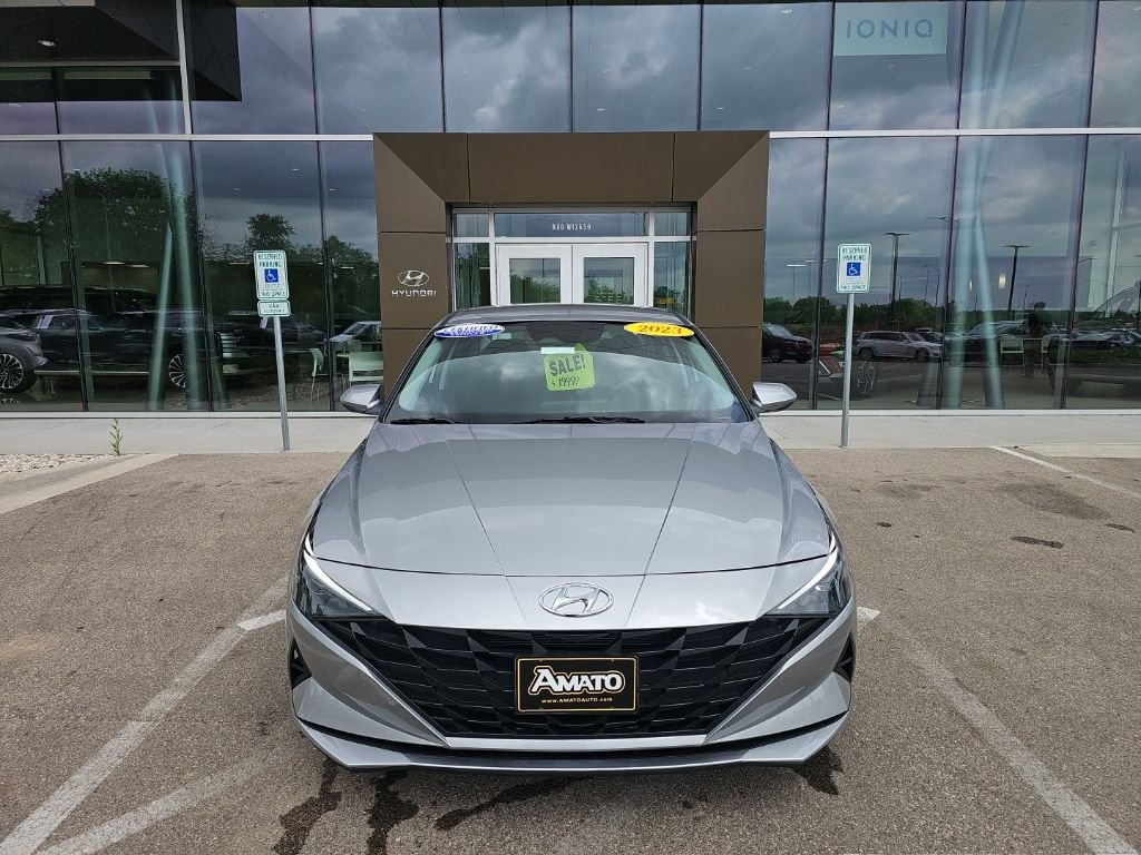 Certified Used 2023 Silver Hyundai SEL image 8