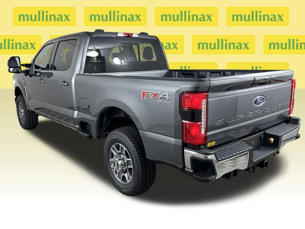 New 2026 Gray Ford Lariat image 5