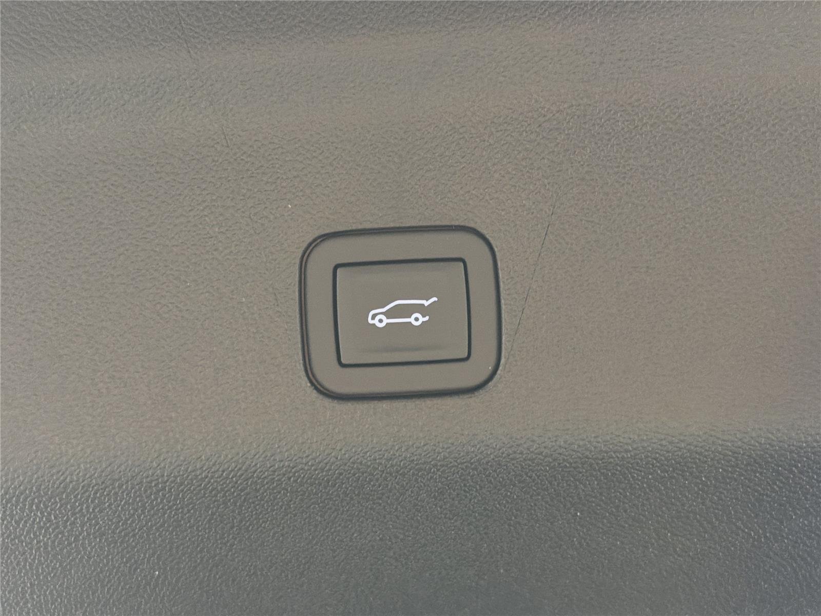 2026 GMC Yukon XL Elevation - Photo 20