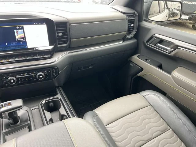 Used 2023 White Chevrolet ZR2 image 15