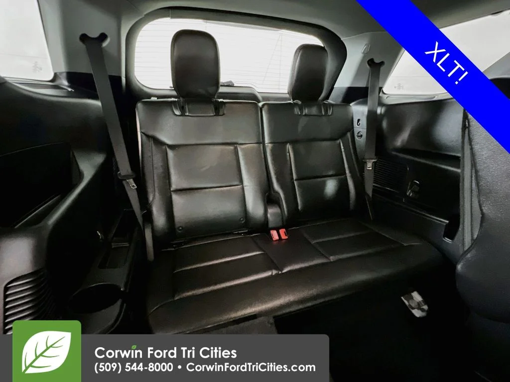 Used 2020 Silver Ford XLT image 16