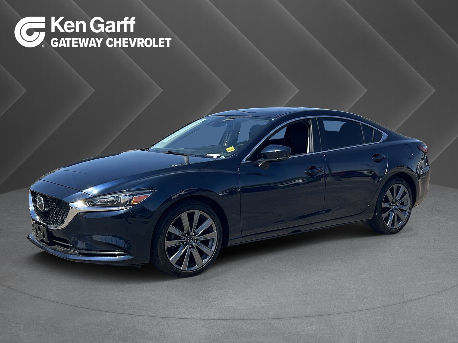 2018 Mazda EZ-6 Touring Auto's photo