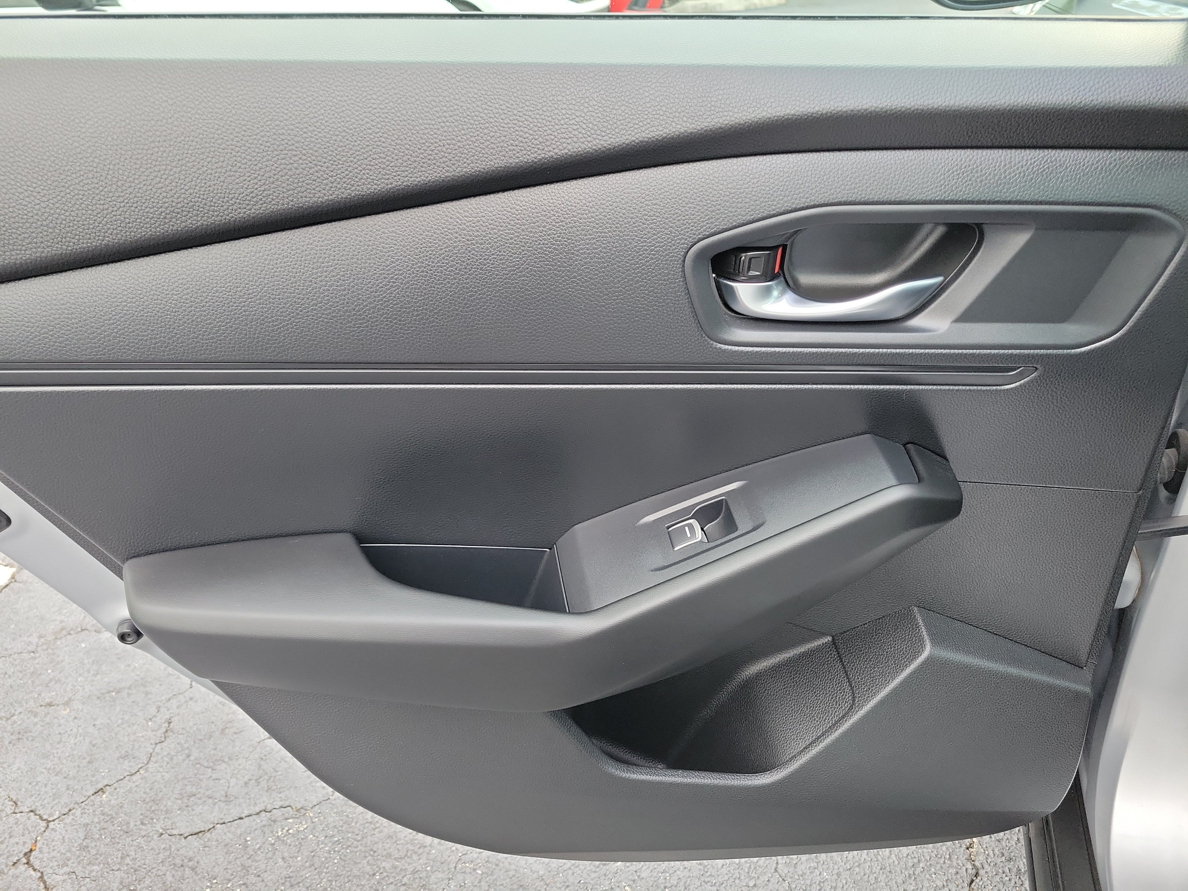 Certified Used 2024 Solar Silver Metallic Honda 1.5T LX image 43