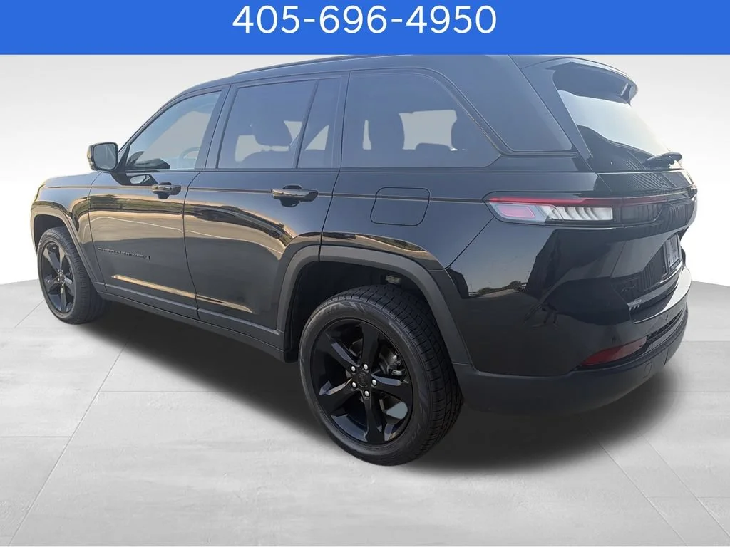 Pre-Owned 2023 Jeep Grand Cherokee Limited