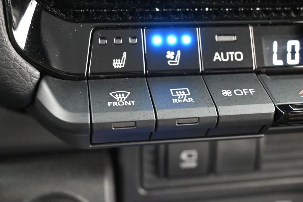 Used 2025 Meteor Toyota Base image 22