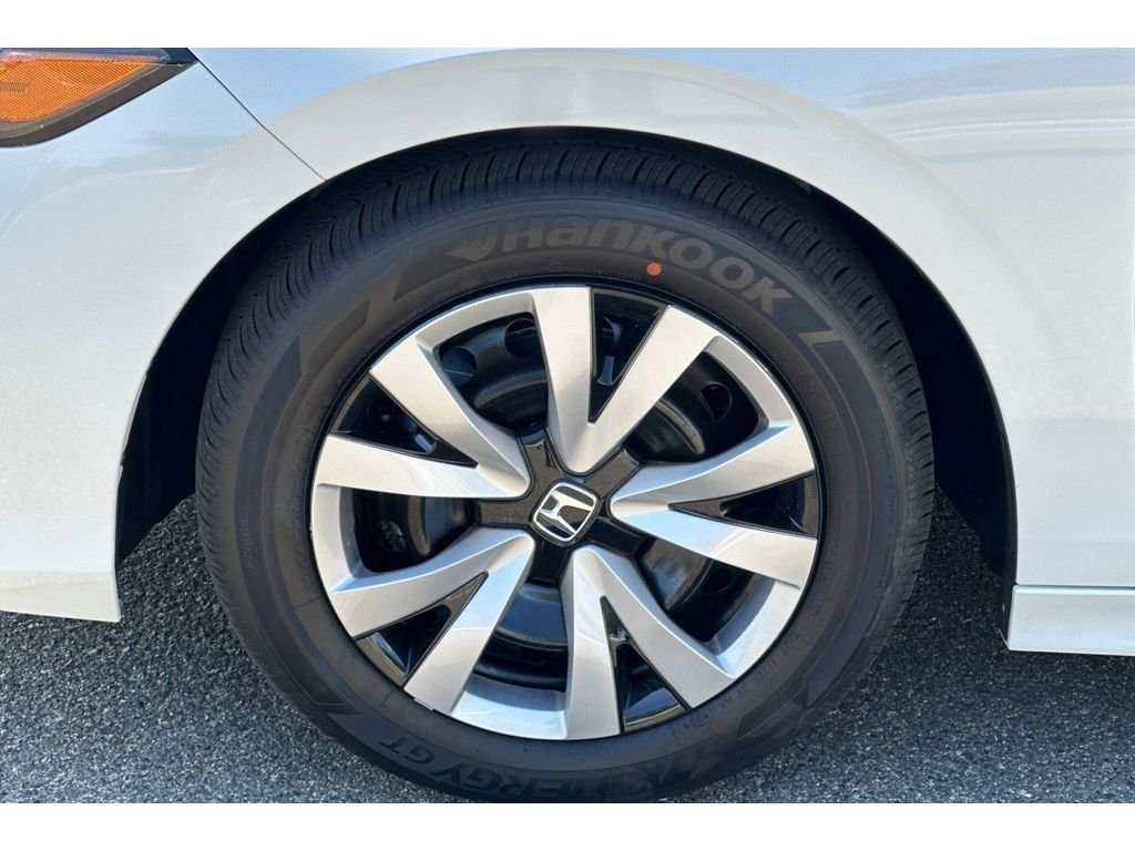 New 2026 Platinum White Pearl Honda LX image 32