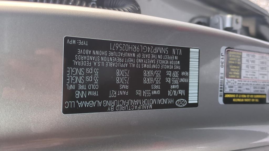 Used 2024 Silver Hyundai SEL image 25