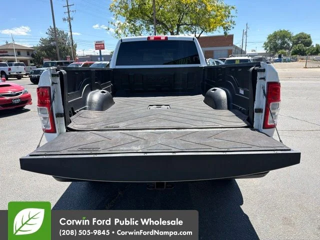 Used 2019 White Ram Big Horn image 30