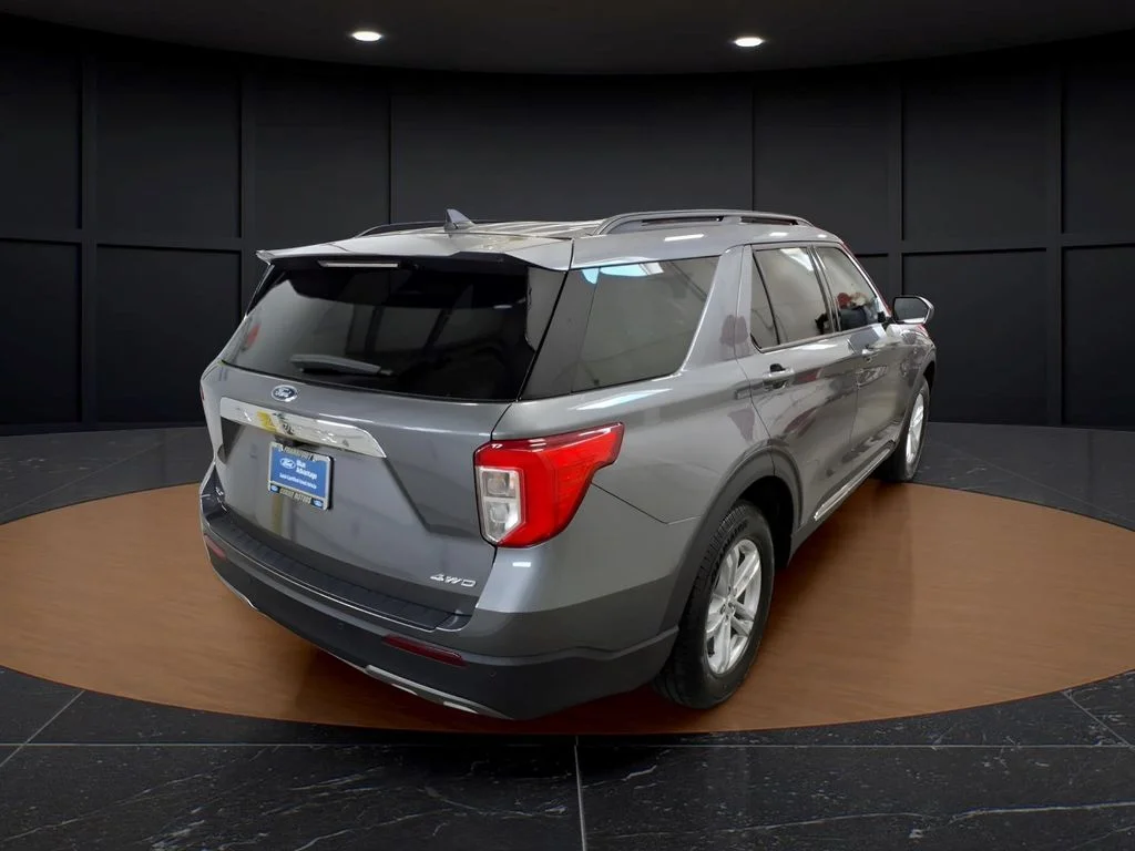Used 2024 Gray Ford XLT image 4