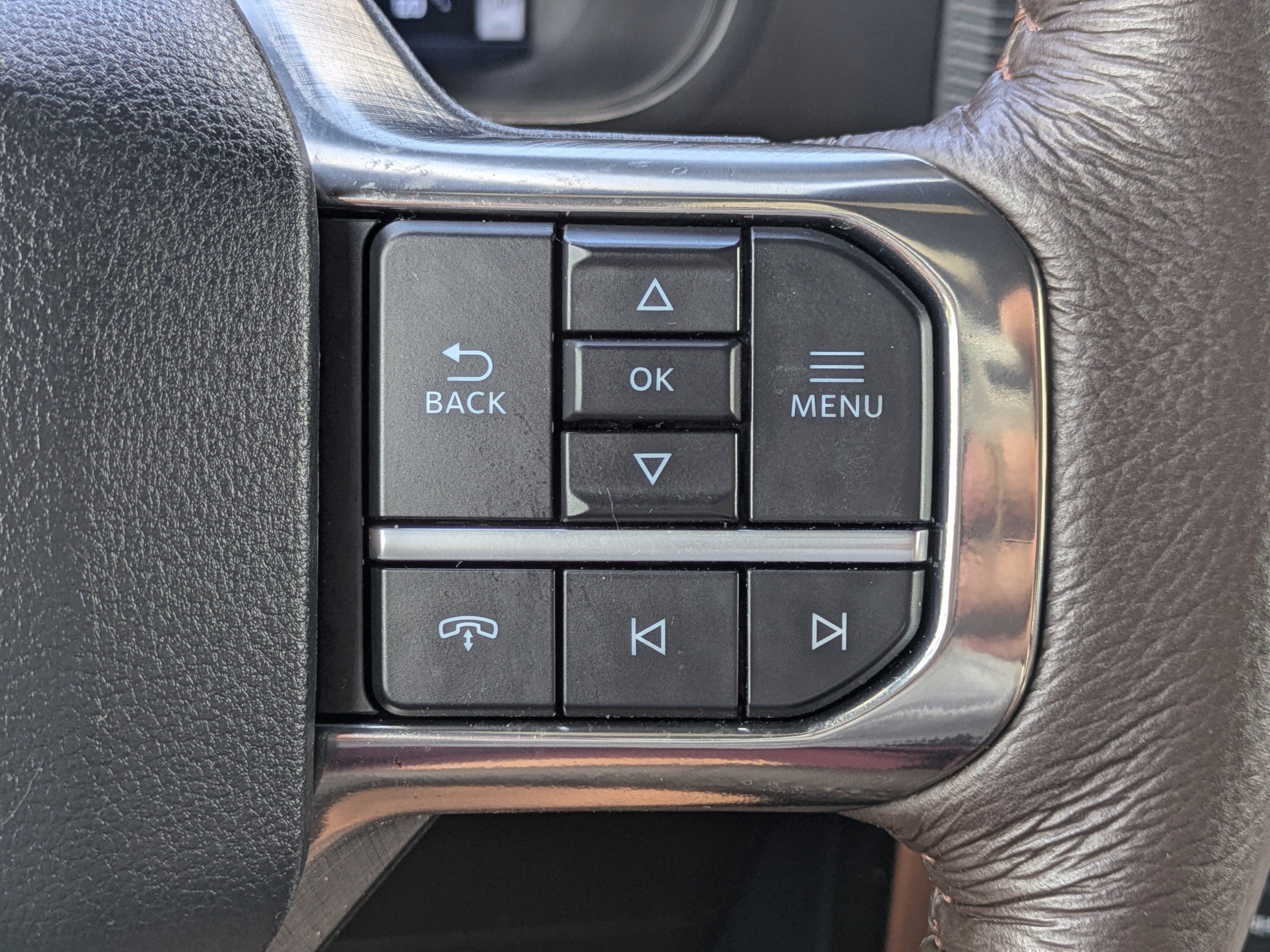 Used 2025  Ford King Ranch image 23