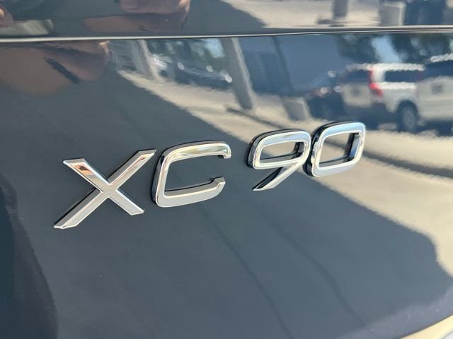 2025 Volvo XC90 Core - Photo 32