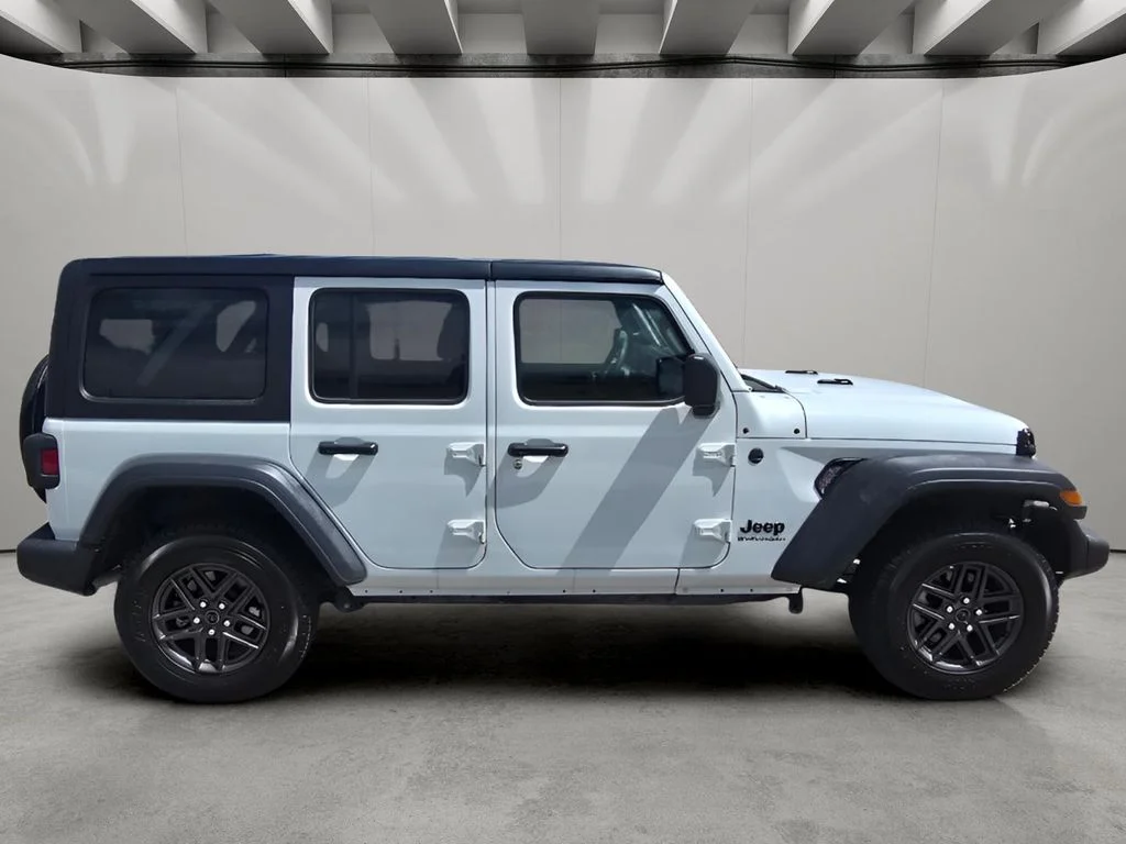 Used 2025 Bright White Clearcoat Jeep Sport S image 6