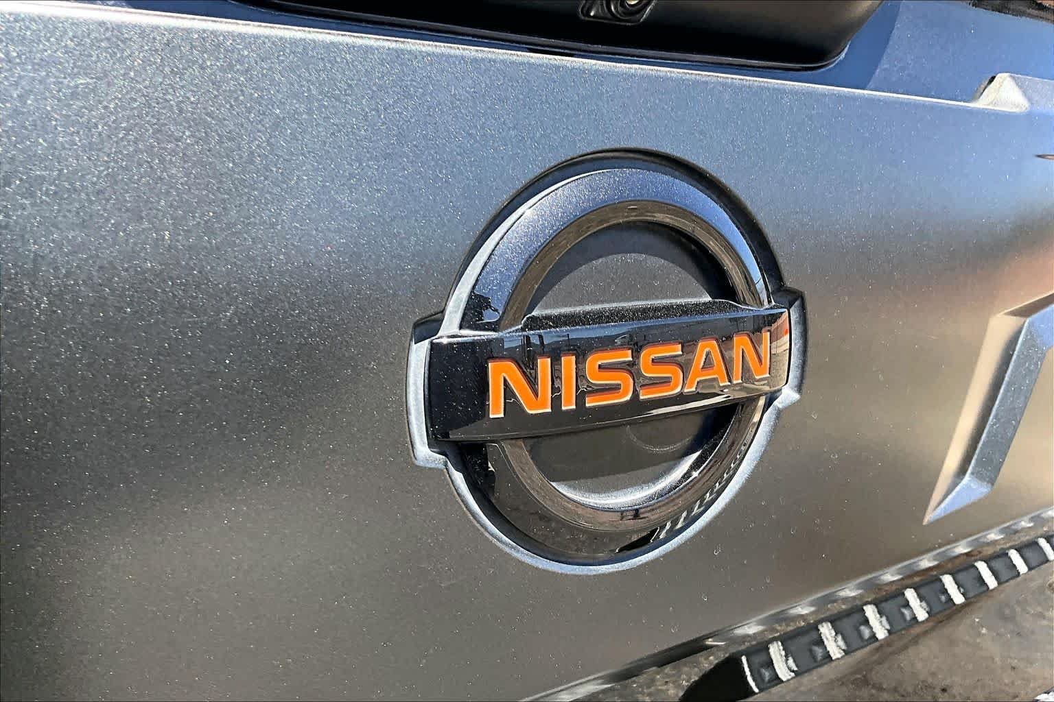 Used 2022 Super Black Nissan PRO-4X image 28