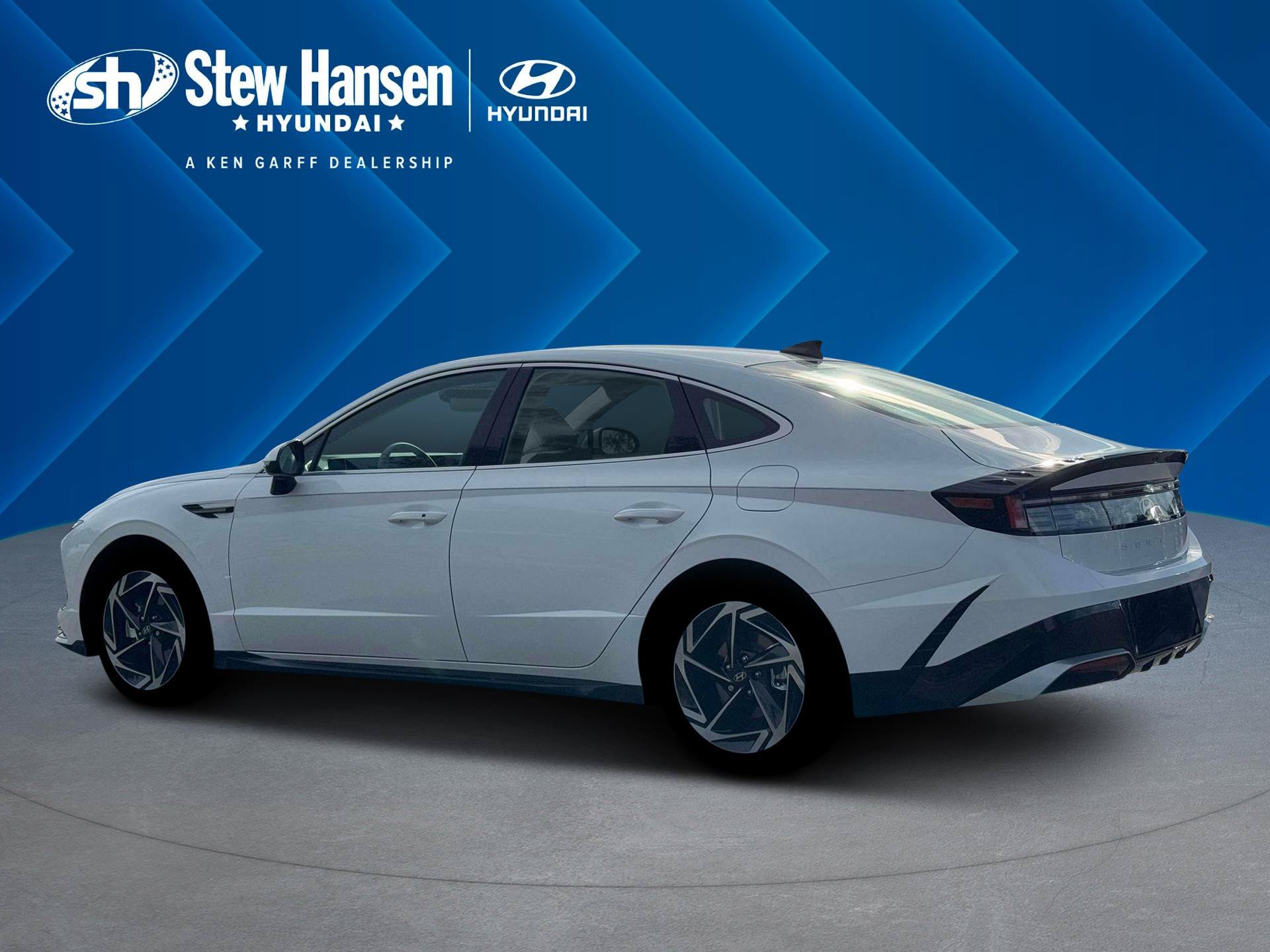 New 2026 Serenity White Hyundai SEL Sport image 4