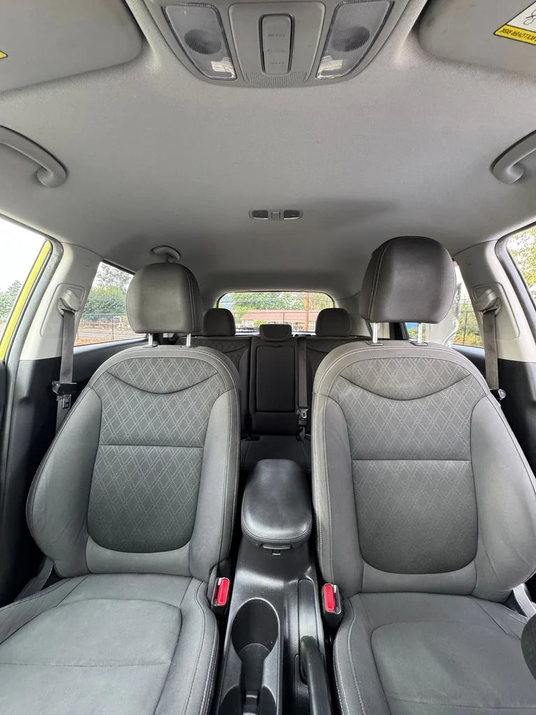 Used 2014 Alien II Kia Base image 24