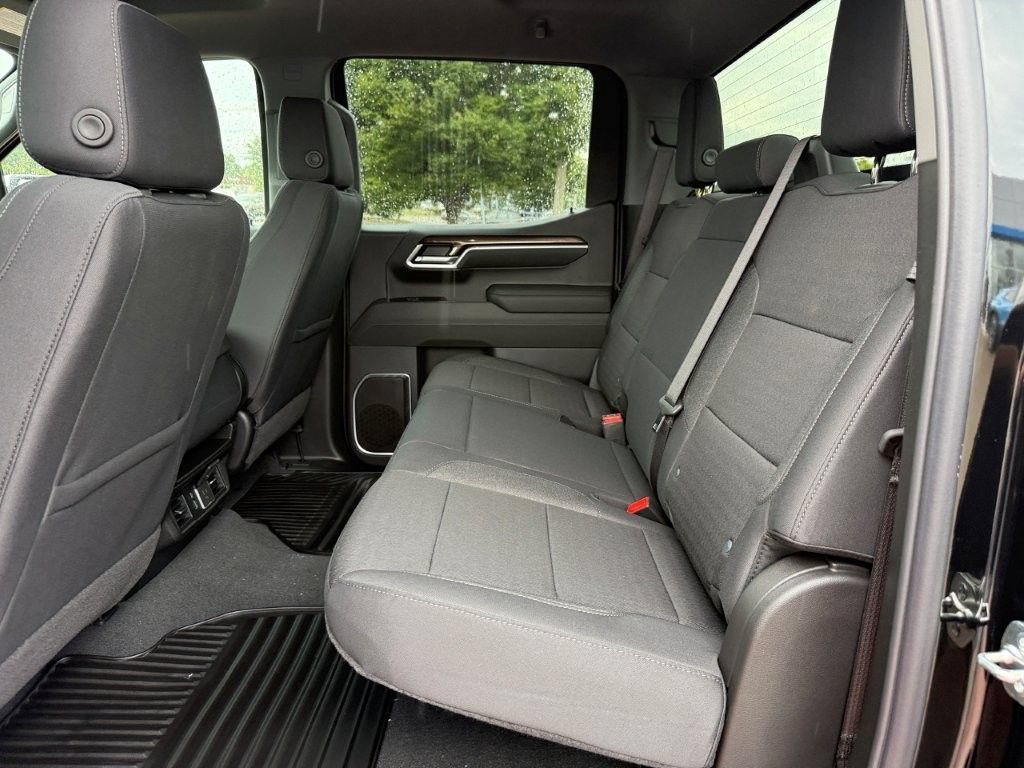 2026 Chevrolet Silverado 1500 LT - Photo 14