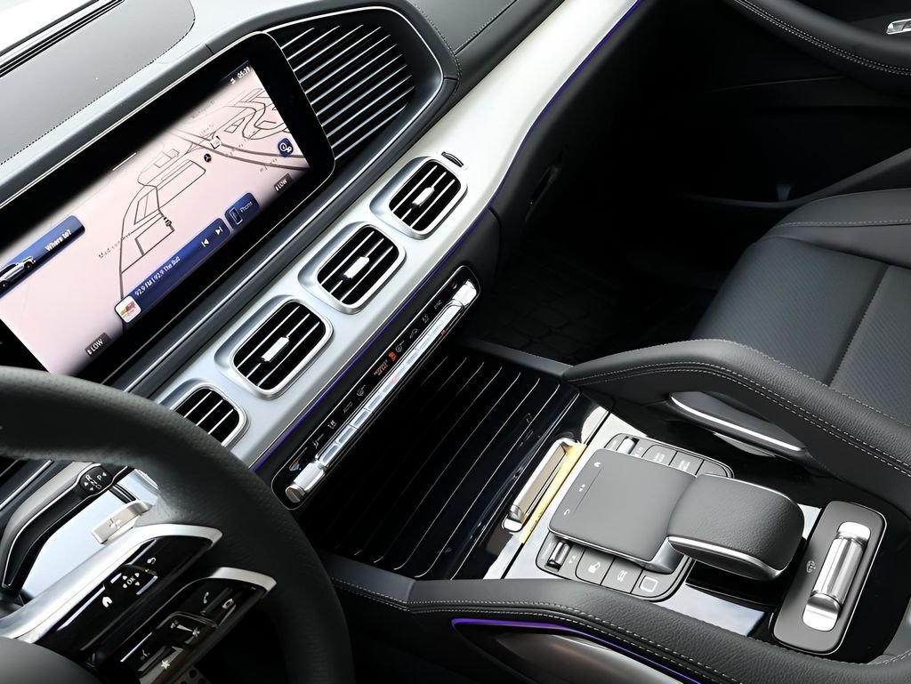 2025 Mercedes-Benz GLS Base - Photo 22