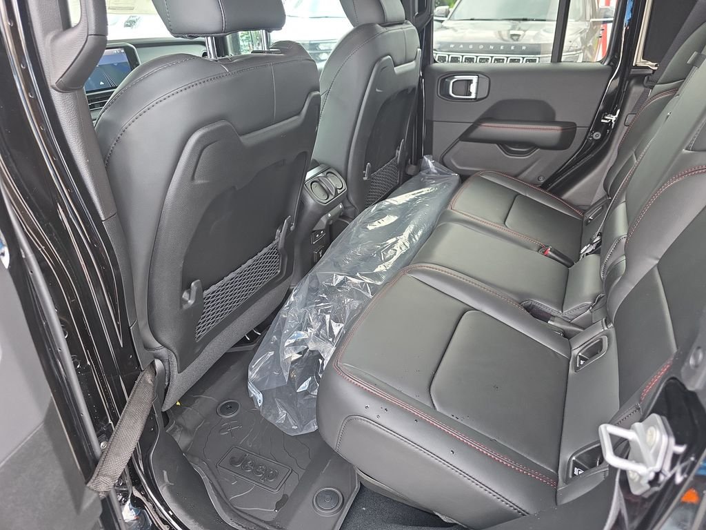 New 2026 Black Clear-Coat Exterior Paint Jeep Rubicon X image 27