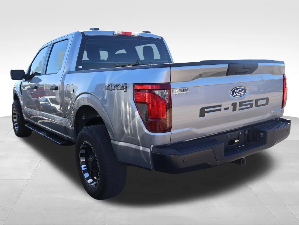 Used 2024 Silver Metallic Ford XL image 21