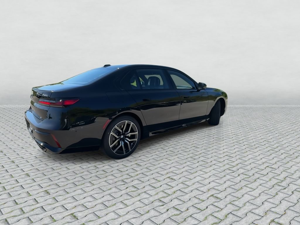 New 2026 Black Sapphire Metallic BMW 760i xDrive image 8