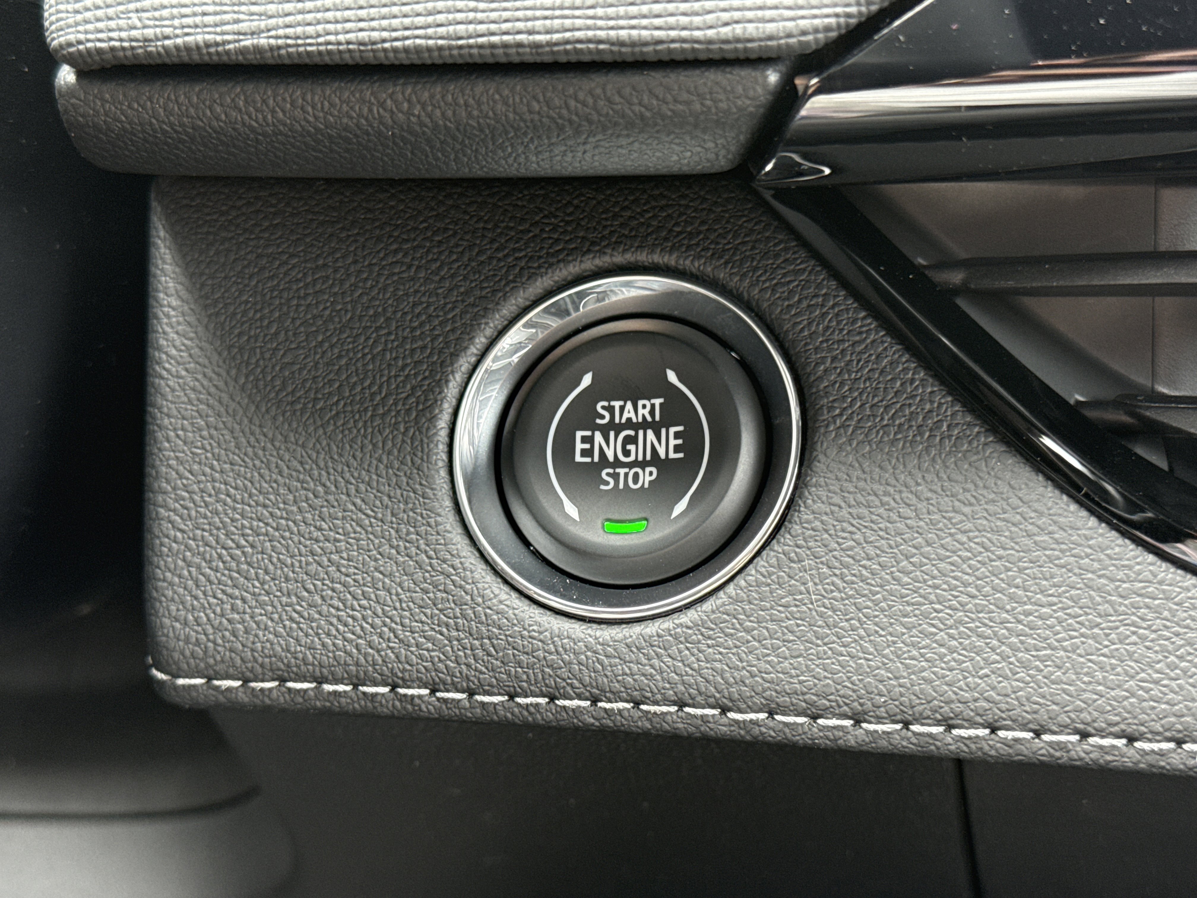 2026 Buick Enclave Sport Touring - Photo 23