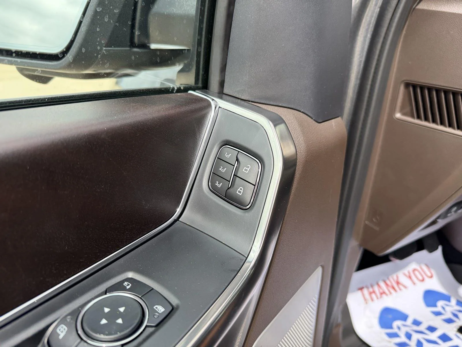 New 2026 Carbonized Gray Metallic Ford King Ranch® image 13
