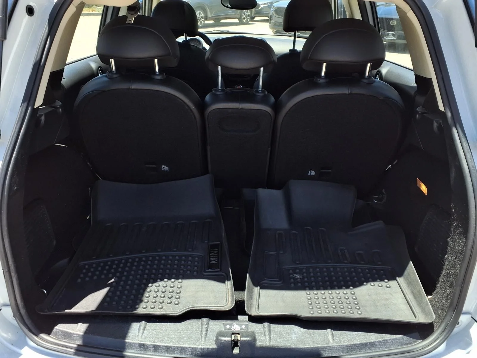 Used 2016 White MINI Base image 6