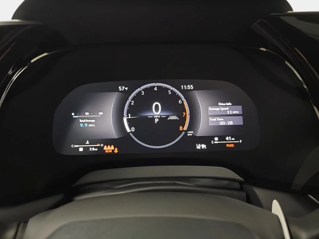 New 2026 Eminent White Pearl Lexus PREMIUM PLUS image 19