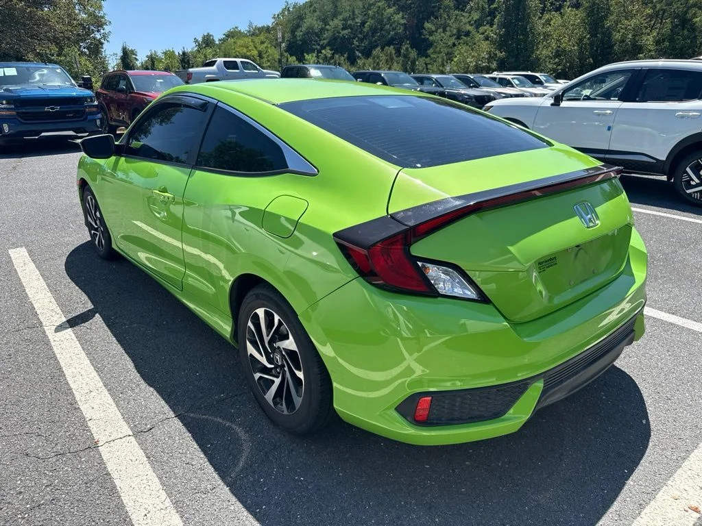 Used 2016  Honda LX-P image 3
