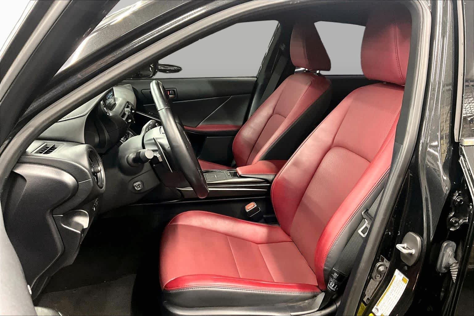 Certified Used 2023 CAVIAR Lexus  image 8