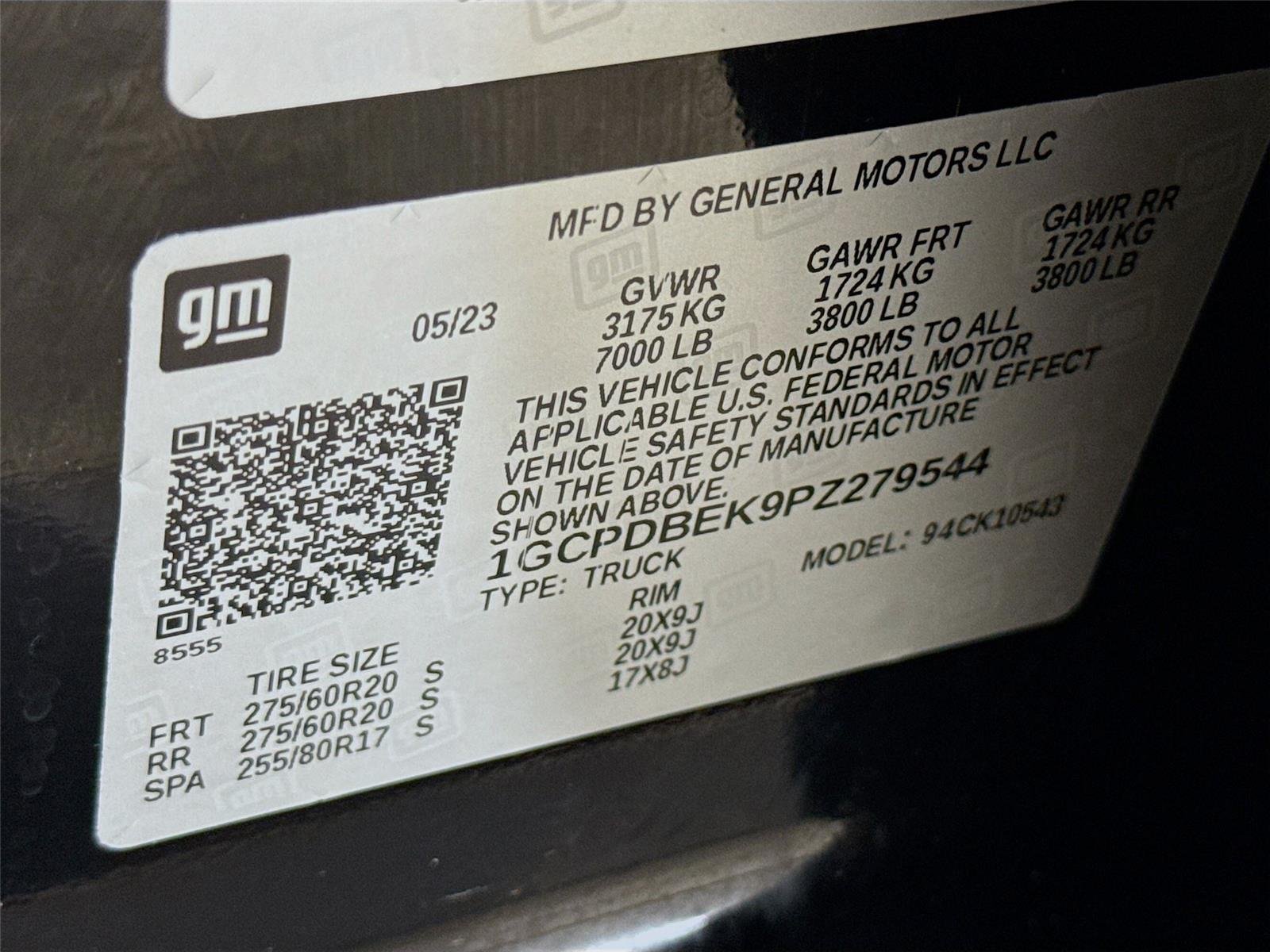 Used 2023 Black Chevrolet Custom image 31