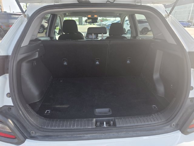 Used 2019 White Hyundai SEL image 24