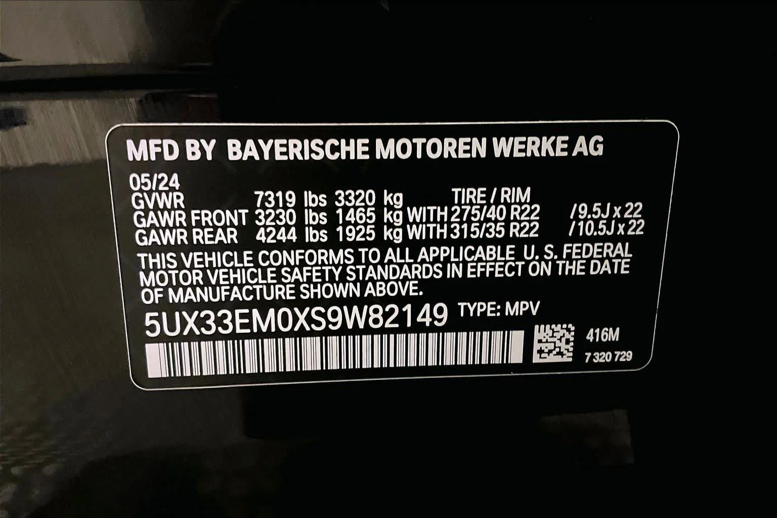 Certified Used 2025  BMW M60i image 33