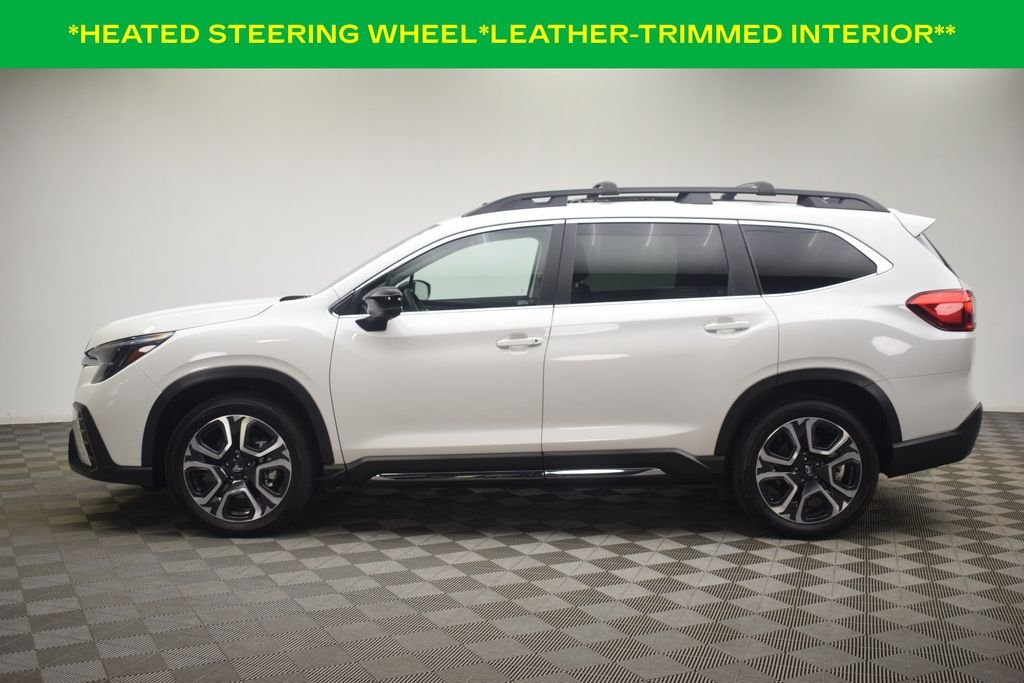 Used 2025 Crystal White Pearl Subaru Limited image 12