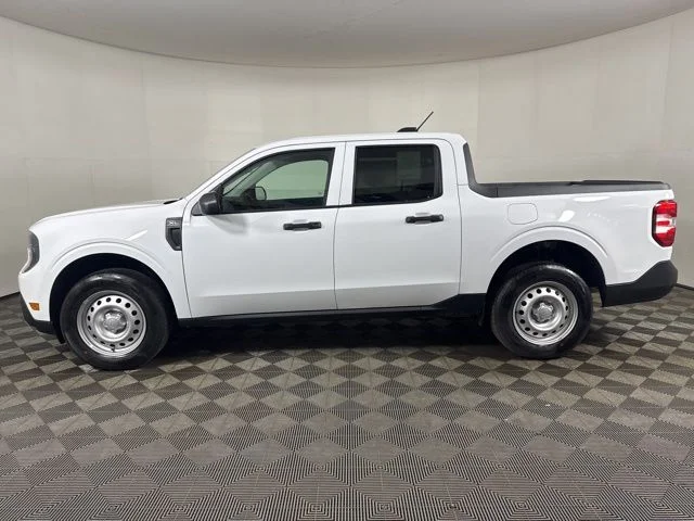 New 2026 Oxford White Ford XL image 7