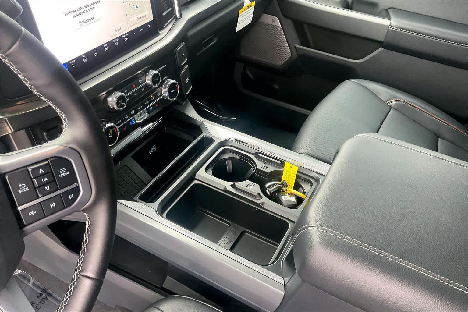 2025 Ford F-250 Super Duty Lariat - Photo 28