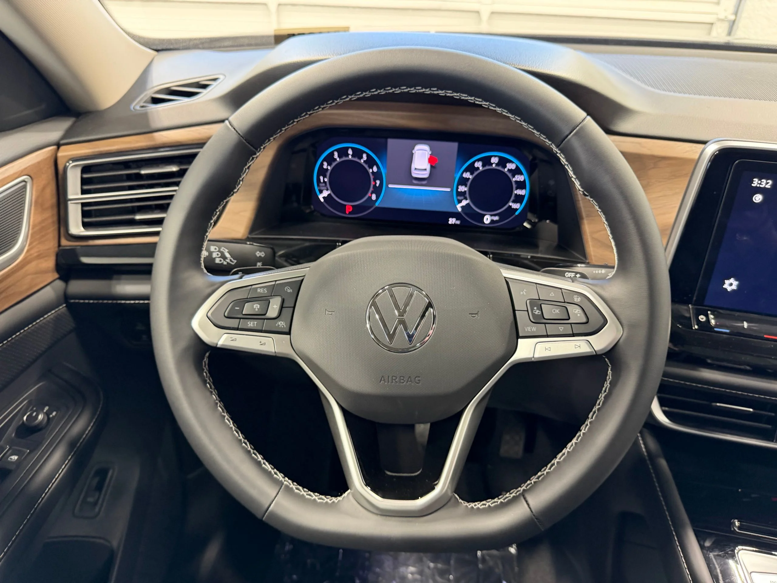 2026 Volkswagen Atlas SE w/Tech - Photo 41