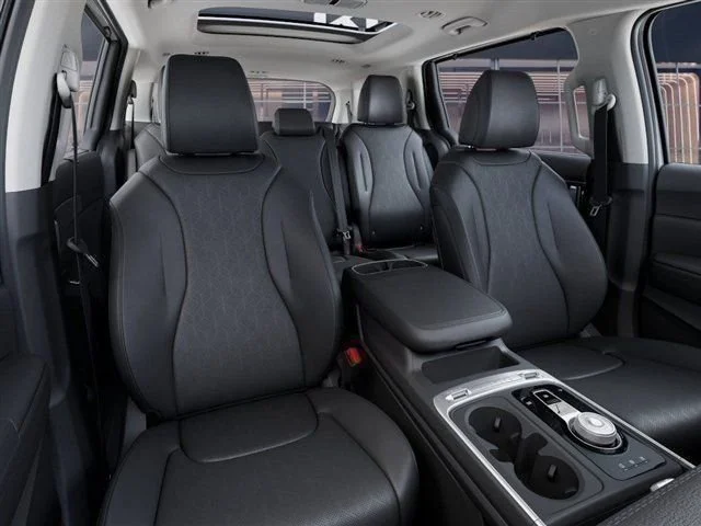 New 2027 Snow White Pearl Kia SX image 15