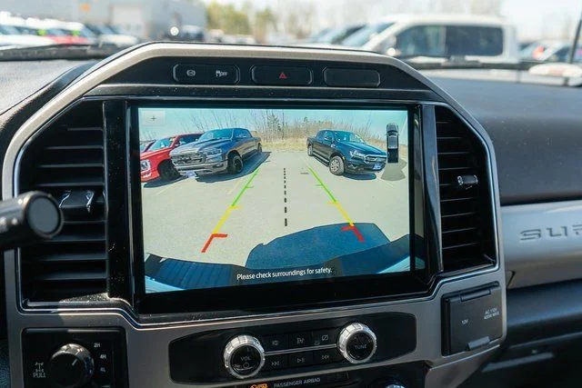 Used 2022 White Ford Lariat image 30